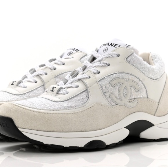 Authentic Chanel Metallic and Tweed Sneakers, size 37.5, cream and silver - Picture 2 of 9